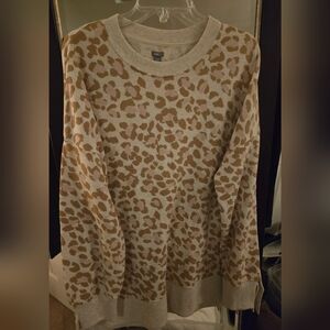 Aerie Cream Colored Leopard Print Women's Sweater, Used